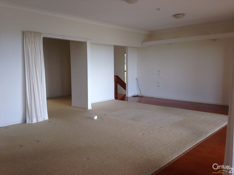 27 Gilbert Street, Buderim QLD 4556