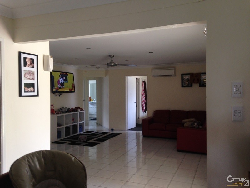 12 Riveroak Way, Sippy Downs QLD 4556