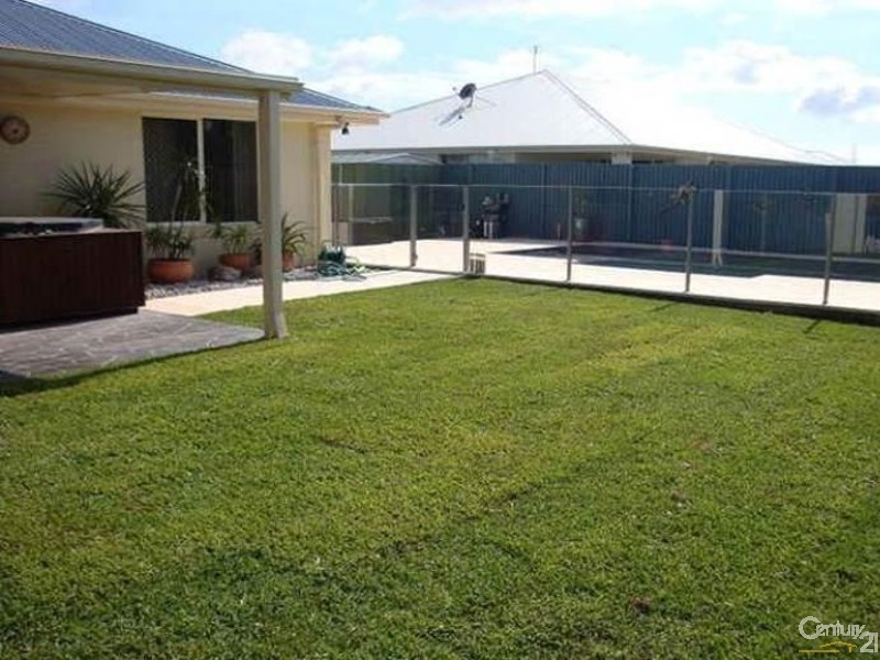 12 Riveroak Way, Sippy Downs QLD 4556