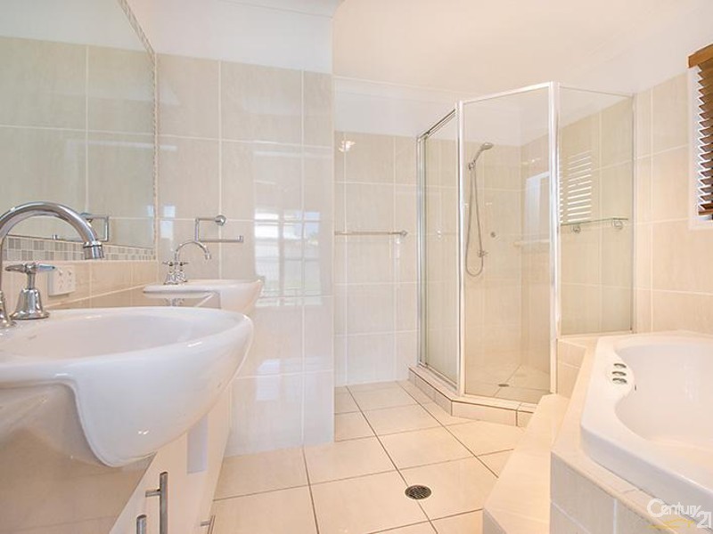 5 Springbrook Grove, Buderim QLD 4556