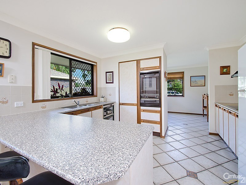 76 Broadsea Avenue, Buderim QLD 4556