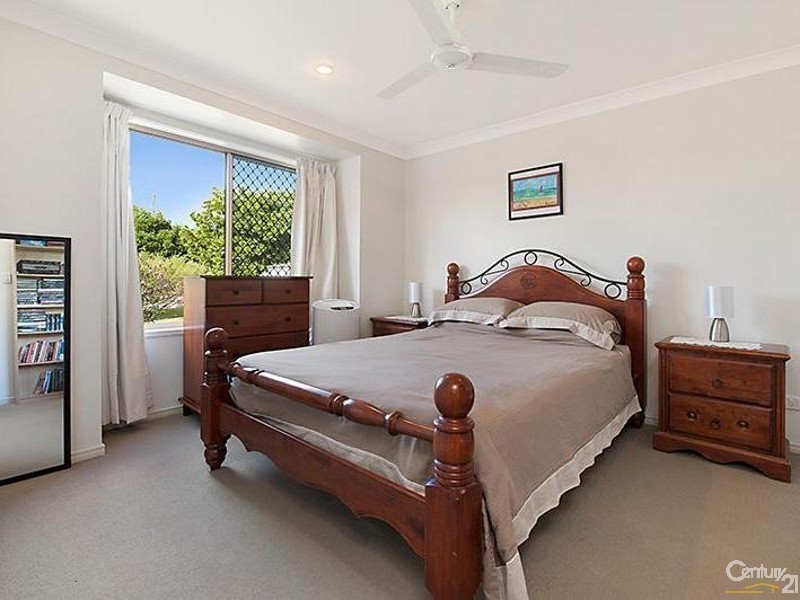 28 Trinity Crescent, Sippy Downs QLD 4556