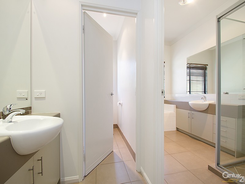 5 Callicoma Place, Maroochy River QLD 4561