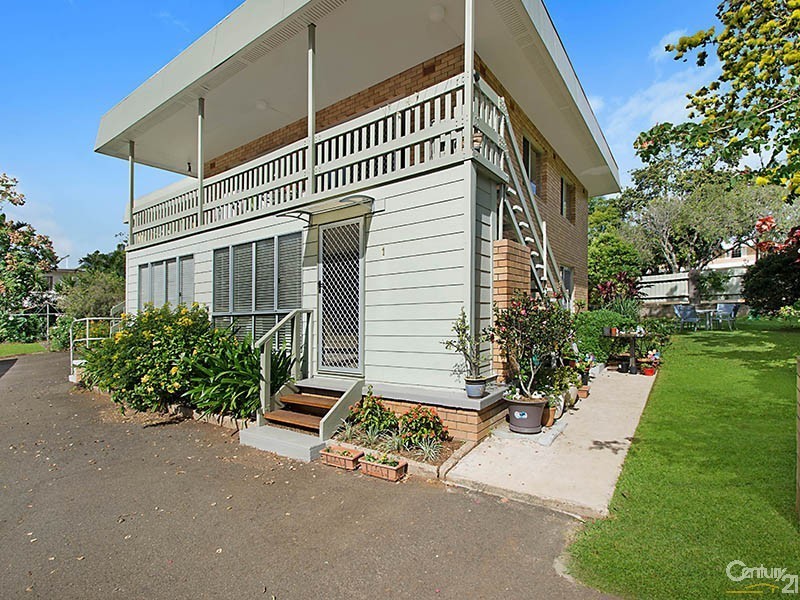 1/2 Allamanda Avenue, Buderim QLD 4556
