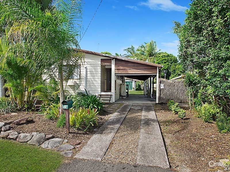 31 Warung Avenue, Maroochydore QLD 4558