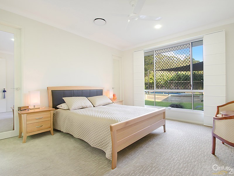 1 Forest Pines Boulevard, Forest Glen QLD 4556