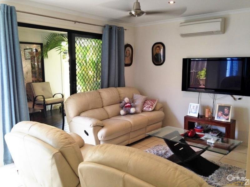 9 White Ash Place, Currimundi QLD 4551