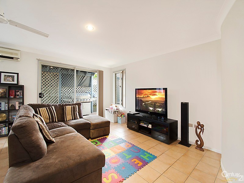 6 Parkville Street, Sippy Downs QLD 4556