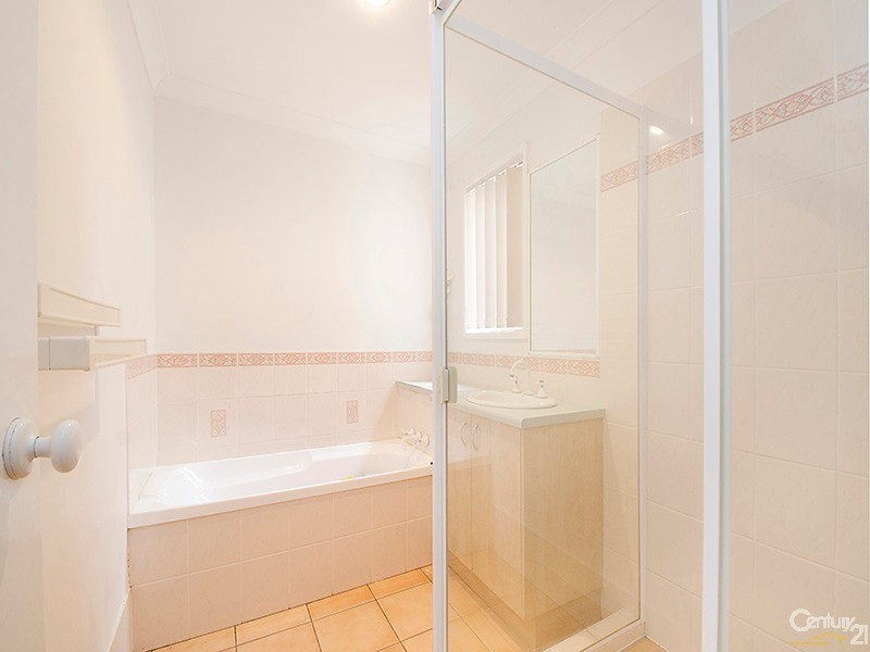 6 Parkville Street, Sippy Downs QLD 4556