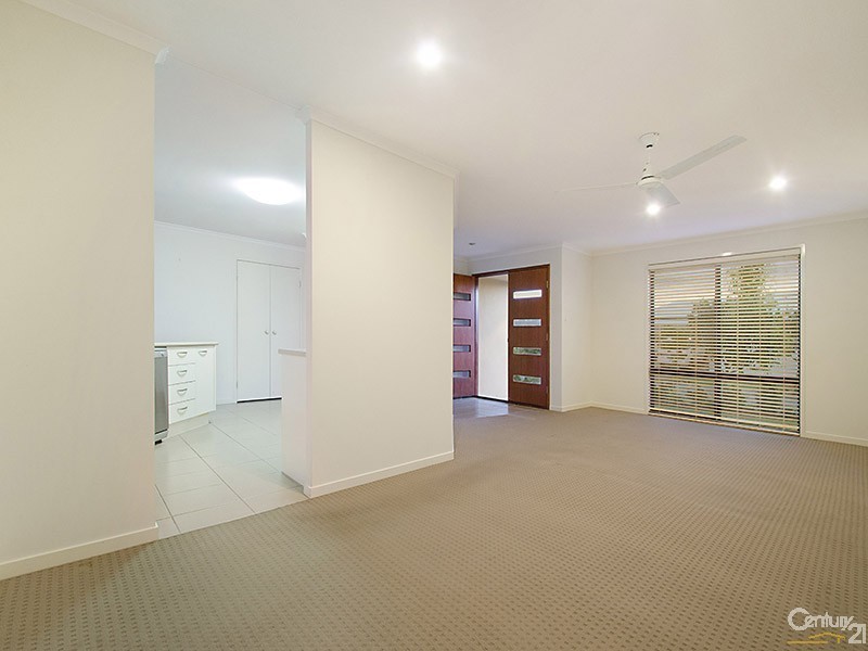 7 Tolman Street, Sippy Downs QLD 4556