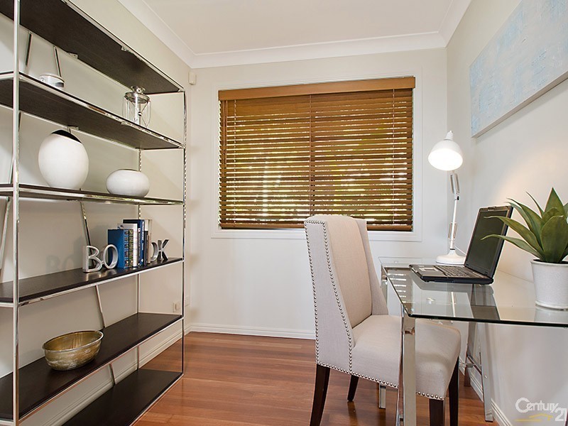 13 Rim Road, Buderim QLD 4556