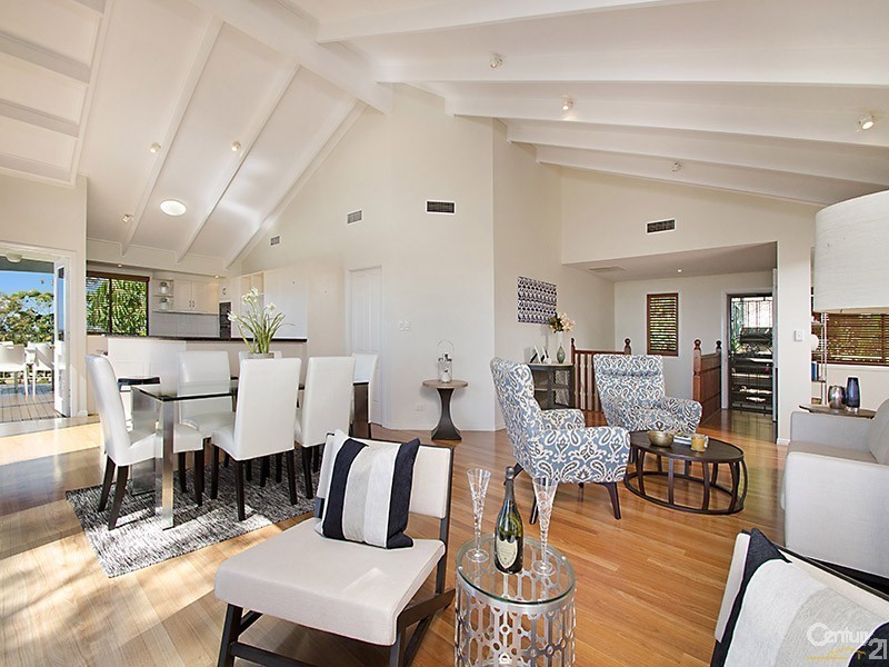 13 Rim Road, Buderim QLD 4556