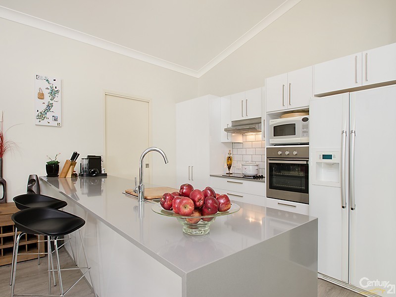 61 Gossamer Drive, Buderim QLD 4556