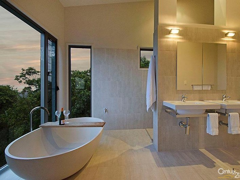 123 Thompson Road, Dulong QLD 4560