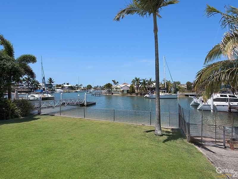 13 Jessica Boulevard, Minyama QLD 4575