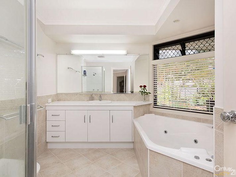 6 Leah Close, Buderim QLD 4556