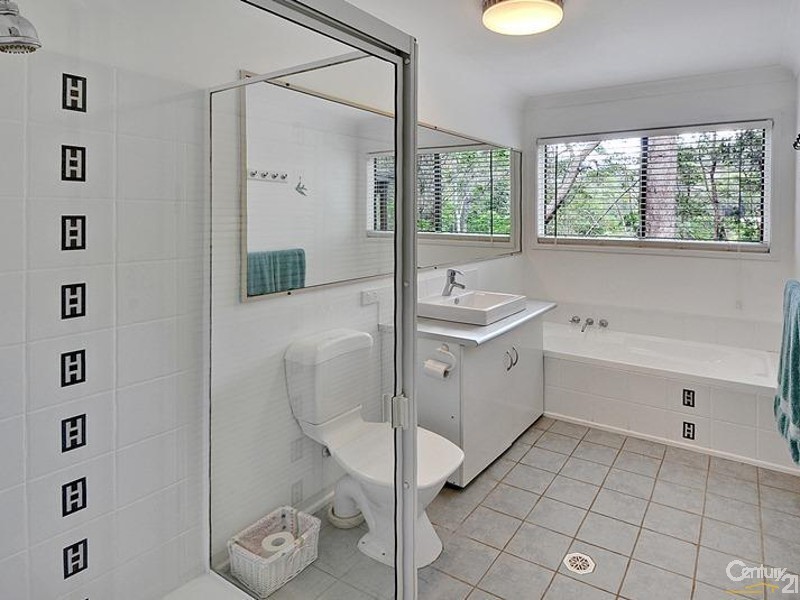 36 Rim Road, Buderim QLD 4556