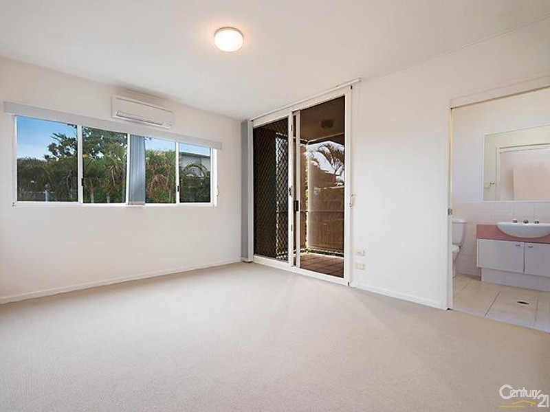 5/2 St Martins, Buderim QLD 4556