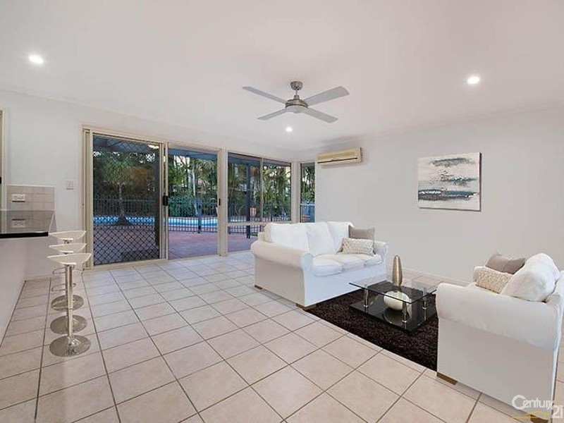 7 Teasel Court, Mountain Creek QLD 4557