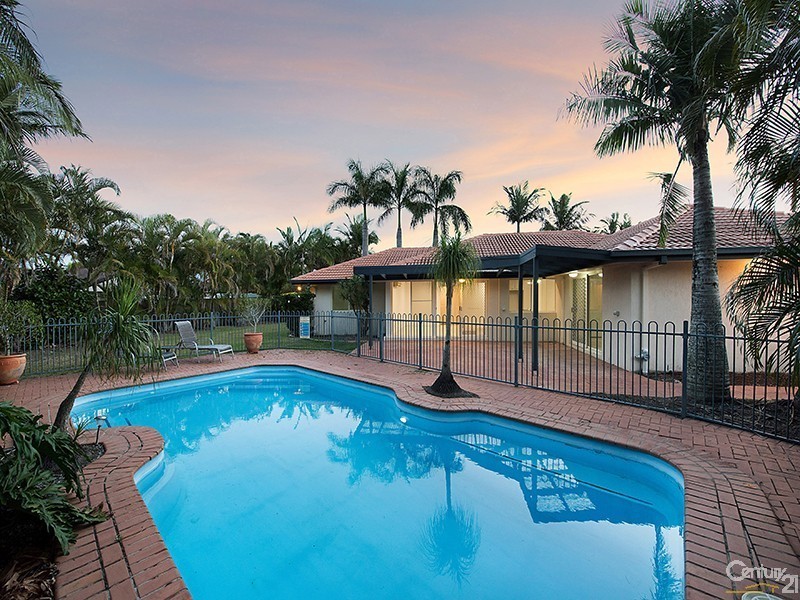 7 Teasel Court, Mountain Creek QLD 4557