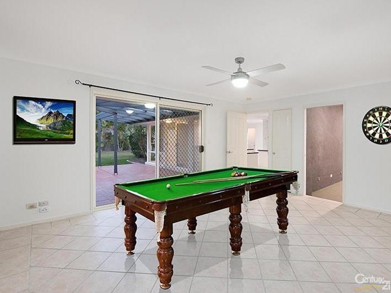 7 Teasel Court, Mountain Creek QLD 4557