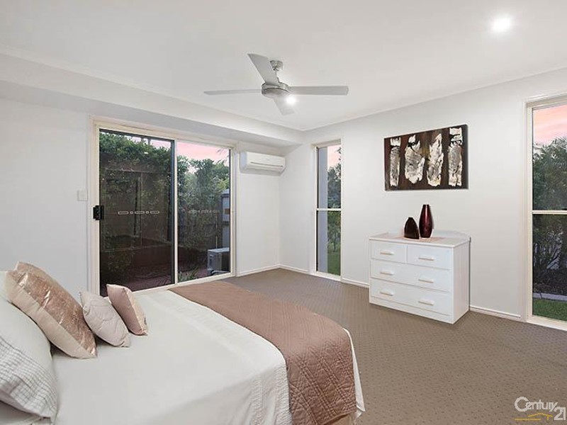 7 Teasel Court, Mountain Creek QLD 4557