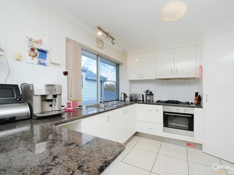 3/12 Carrothool Place, Mooloolaba QLD 4557