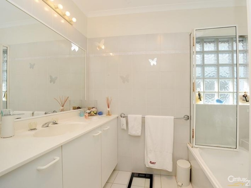 3/12 Carrothool Place, Mooloolaba QLD 4557