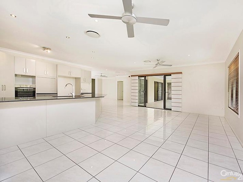 25 Figbird Crescent, Buderim QLD 4556