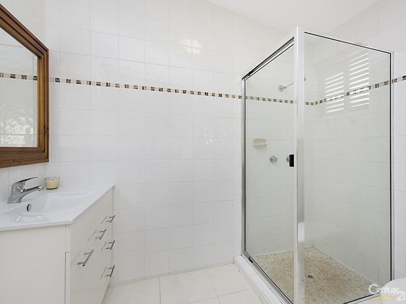 11  Cypress Street, Kuluin QLD 4558