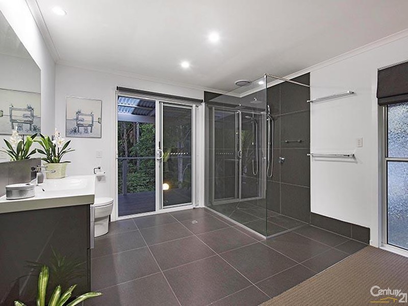 9 Janderra Street, Buderim QLD 4556