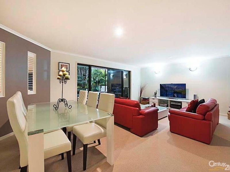 13 Millgrove Place, Buderim QLD 4556