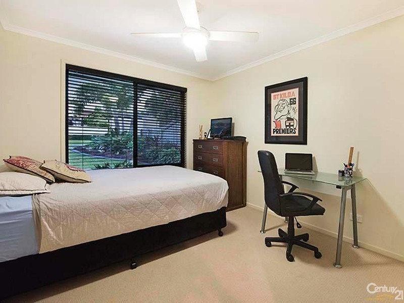 13 Millgrove Place, Buderim QLD 4556