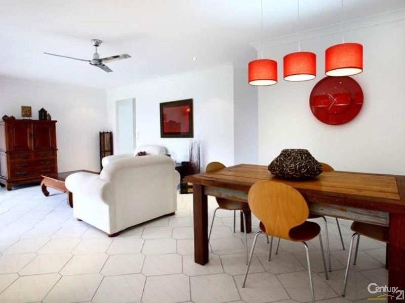 18 Bribie Pine Court, Buderim QLD 4556