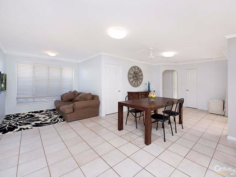 236  Karawatha Drive, Buderim QLD 4556