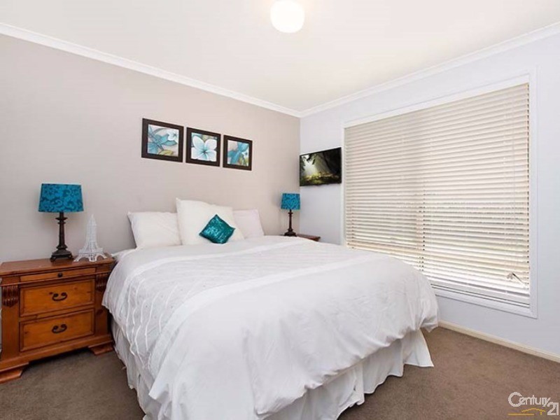 236  Karawatha Drive, Buderim QLD 4556