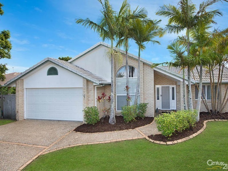 8  Greenway Place, Mountain Creek QLD 4557