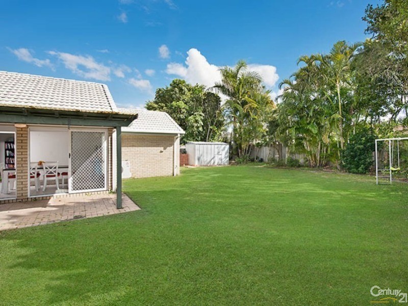 8  Greenway Place, Mountain Creek QLD 4557