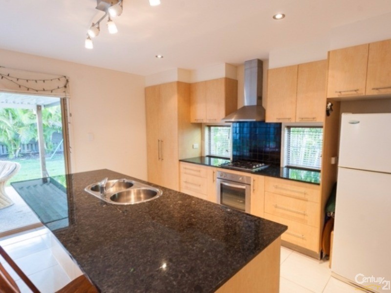 34 Riveroak Way, Sippy Downs QLD 4556