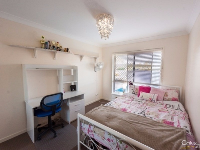 34 Riveroak Way, Sippy Downs QLD 4556