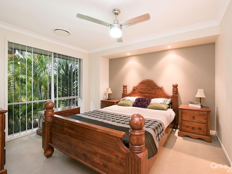 15 Clarence Place, Sippy Downs QLD 4556