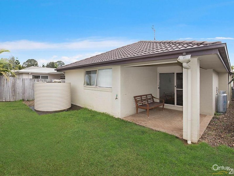 15 Clarence Place, Sippy Downs QLD 4556