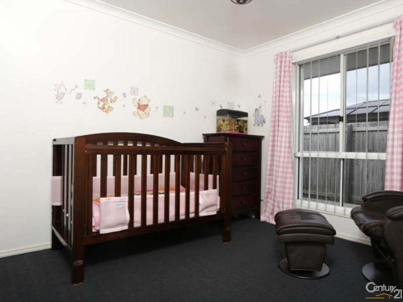 11 Condamine Street, Sippy Downs QLD 4556