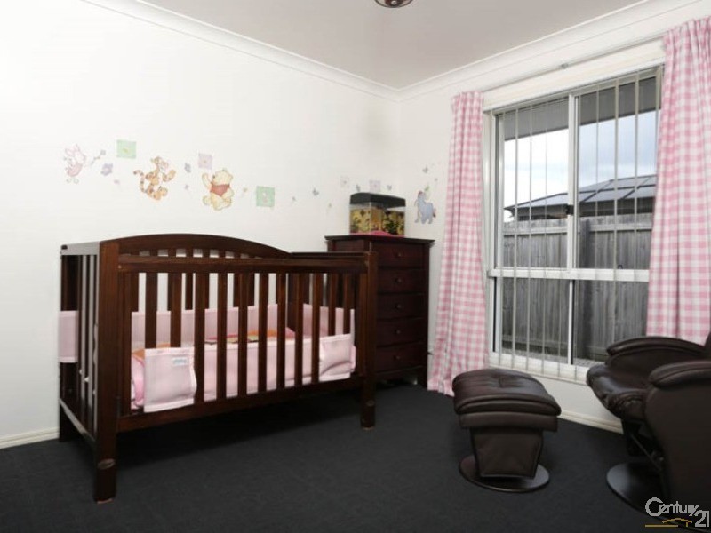 11 Condamine Street, Sippy Downs QLD 4556