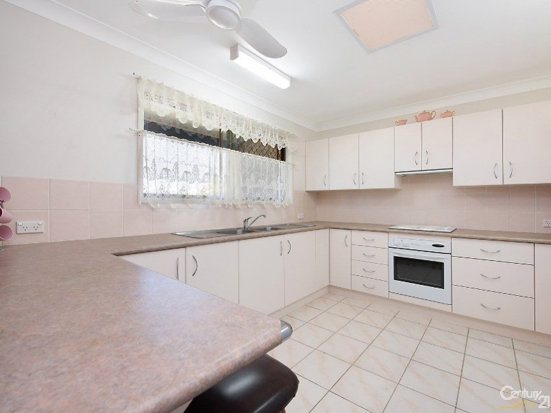 12 Toorumbee Drive, Mooloolaba QLD 4557