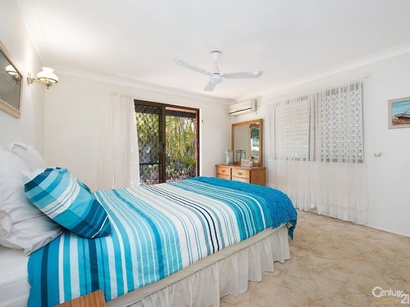 12 Toorumbee Drive, Mooloolaba QLD 4557