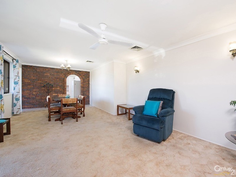 12 Toorumbee Drive, Mooloolaba QLD 4557