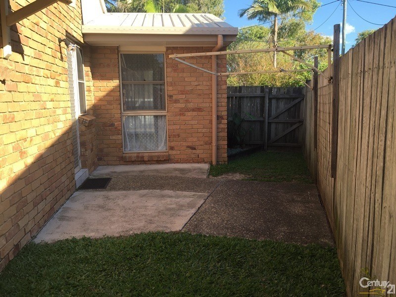 1/5 Stacey Court, Marcoola QLD 4564