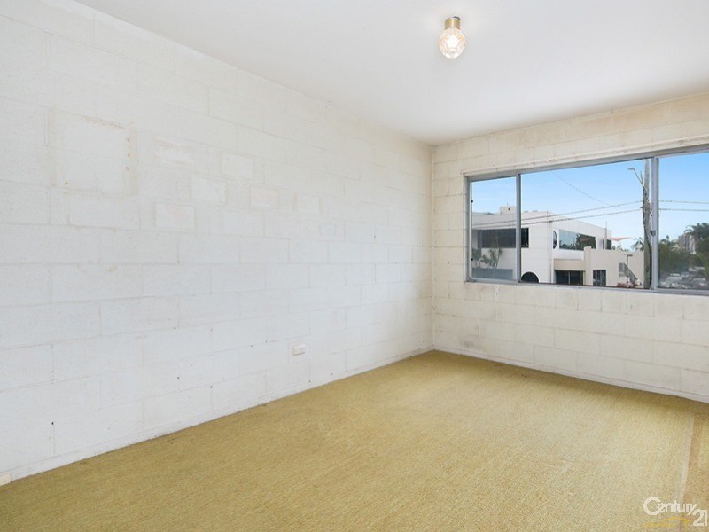 2/12 Second Ave, Maroochydore QLD 4558