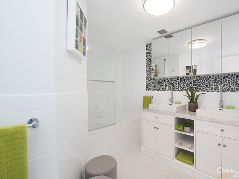 4/166  Mooloolaba Road, Buderim QLD 4556